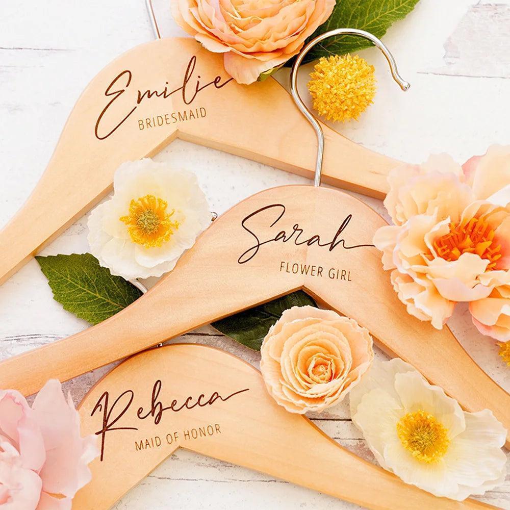 personalized wood hanger - basil boutique
