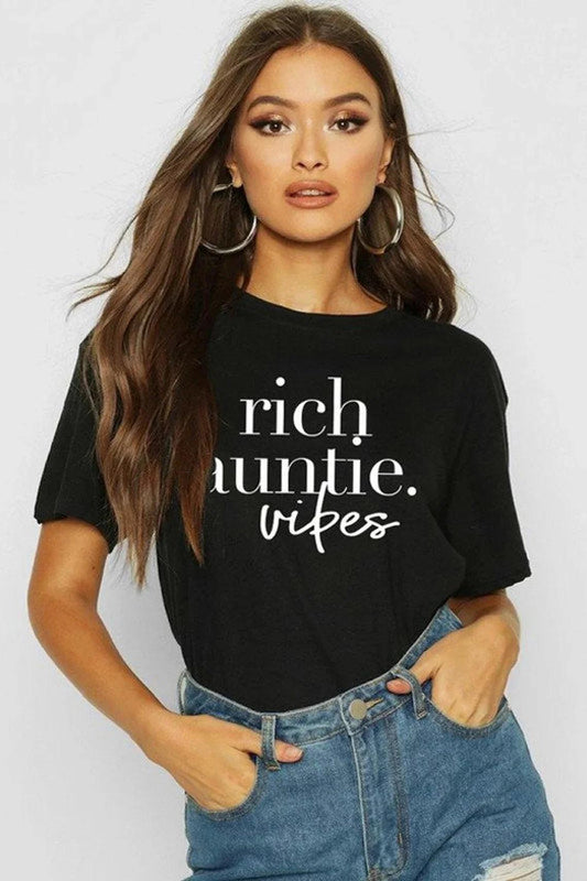 rich auntie vibes t-shirt - basil boutique