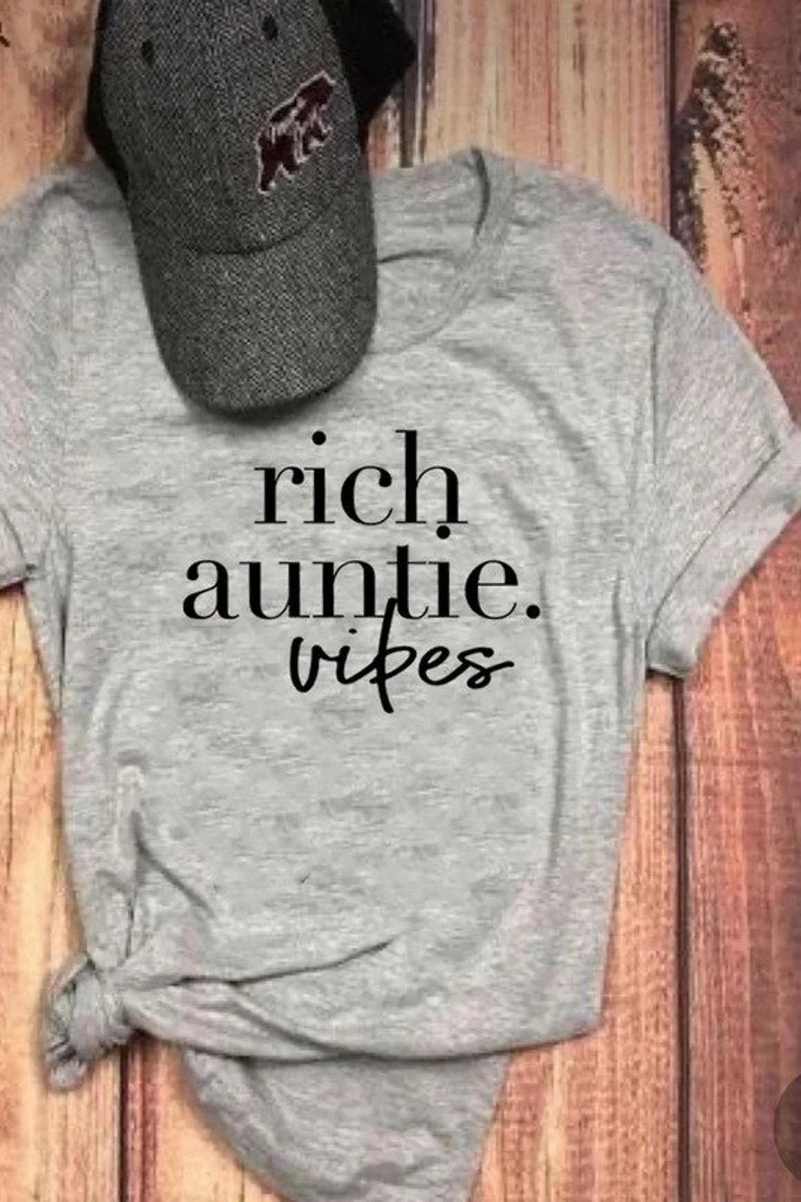 rich auntie vibes t-shirt - basil boutique
