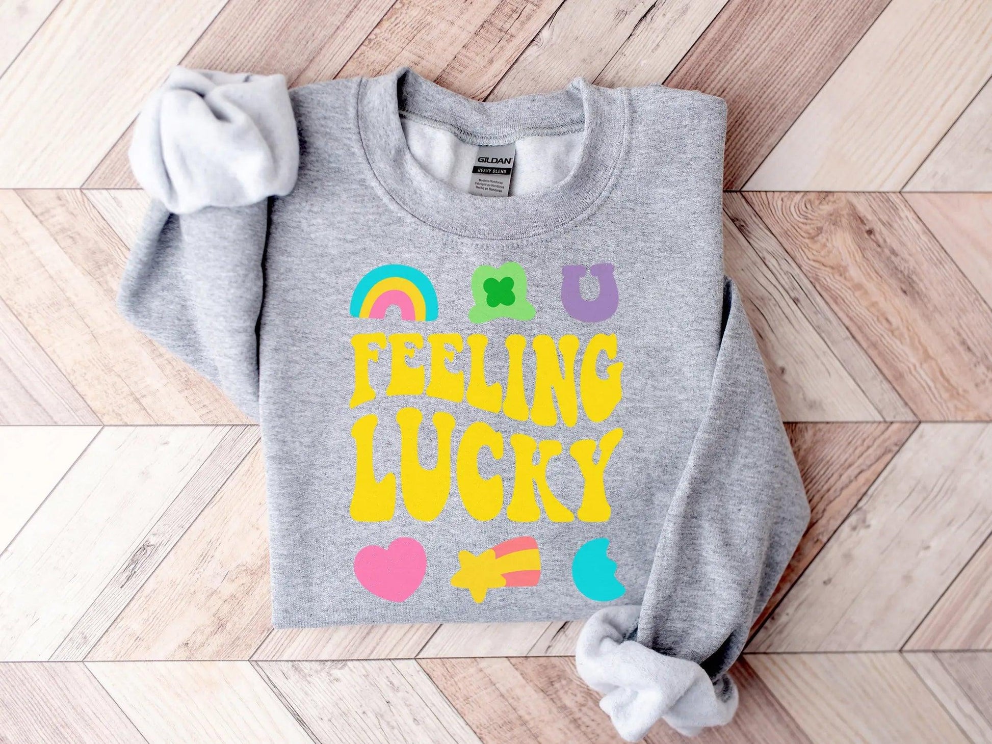 feeling lucky long sleeve t-shirt - basil boutique