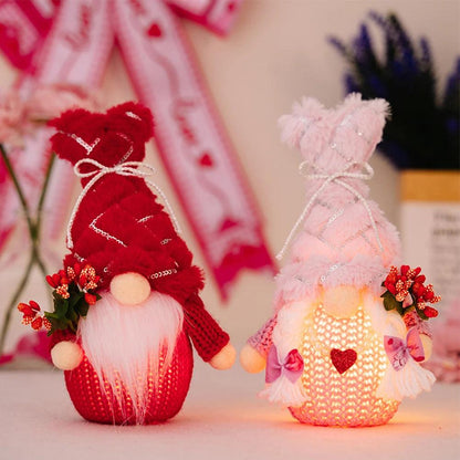 valentine's day gnomes decor