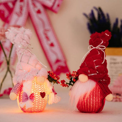 valentine's day gnomes decor