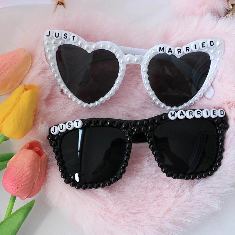 couple just married sunglasses - basil boutique