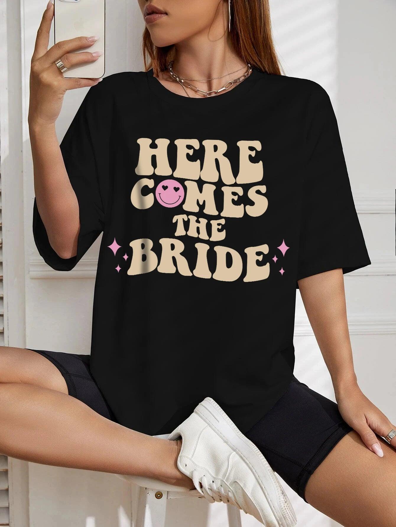 here comes the bride t-shirt - basil boutique