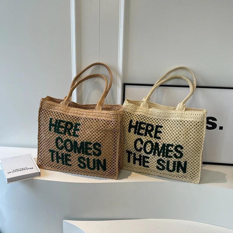 here comes the sun straw shoulder bag - basil boutique