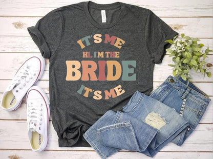 it's me, hi, i'm the bride t-shirt - basil boutique