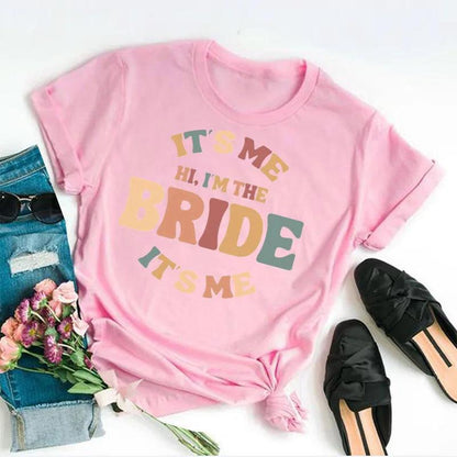 it's me, hi, i'm the bride t-shirt - basil boutique