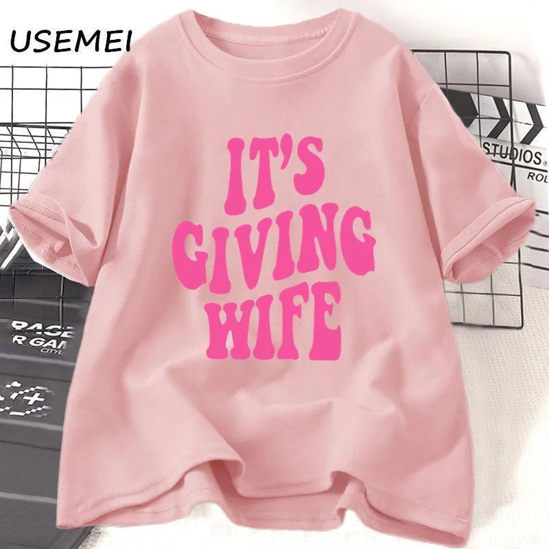 it's giving wife t-shirt - basil boutique