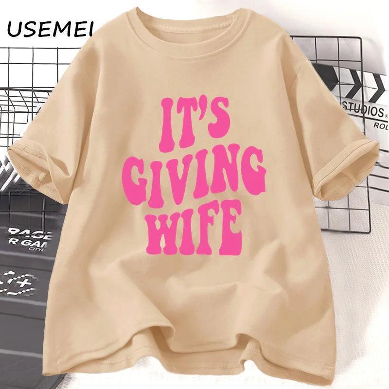 it's giving wife t-shirt - basil boutique