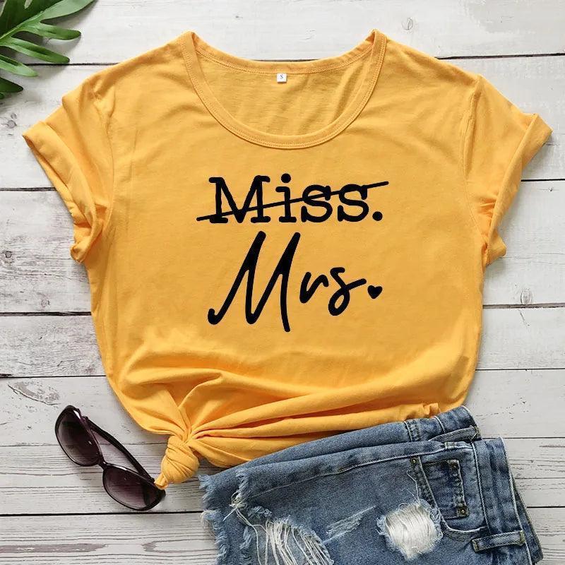 miss to mrs. t-shirt - basil boutique