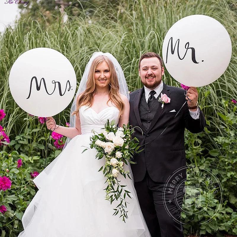 mr. + mrs. round balloons - basil boutique