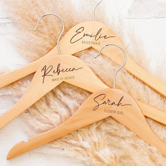 personalized wood hanger - basil boutique