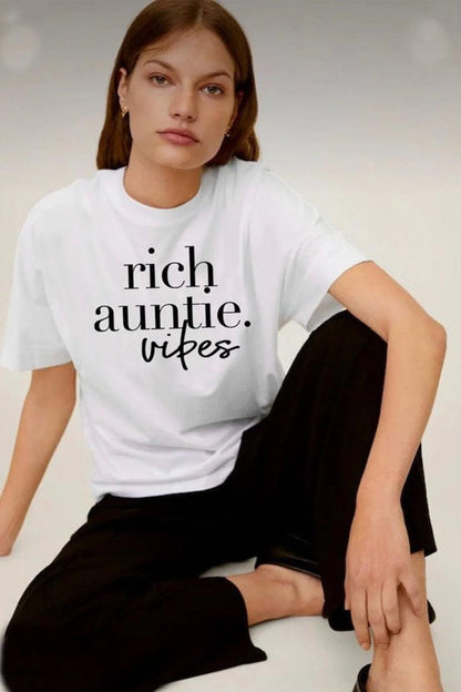 rich auntie vibes t-shirt - basil boutique